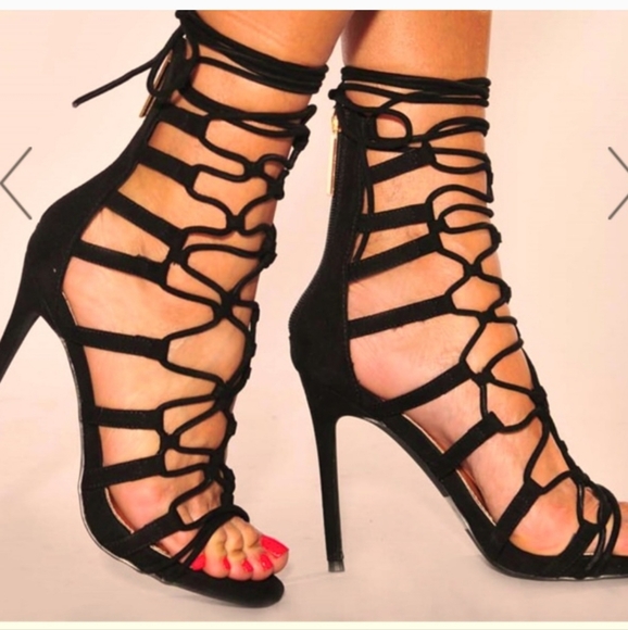Liliana Faux Suede Criss Cross Lace Up Elegant Black Strappy Heels - Picture 1 of 11